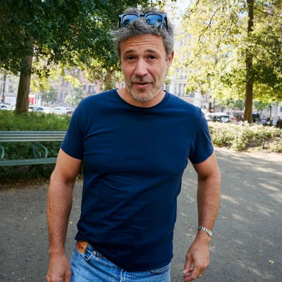 Stefan J.